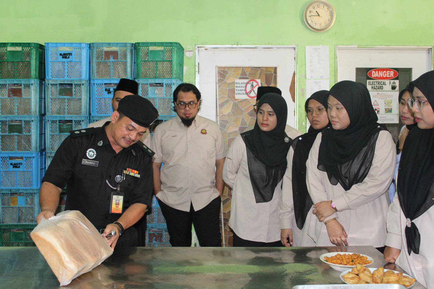 584751365 1406992108092917 4798214982971741295 n